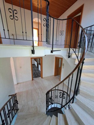 Großzügiges Einfamilienhaus für Liebhaber