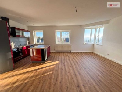 Neu renovierte, schicke 3-Raum-Wohnung in Beierfeld mit Einbauküche zu vermieten