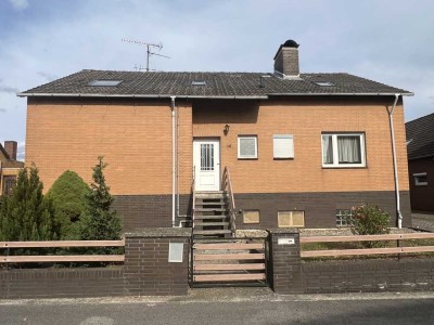 Sanierungsbedürftiges Einfamilienhaus mit großem Potenzial in toller Lage von Ingeln-Oesselse