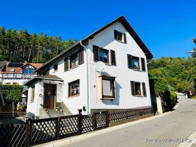 Für Naturliebhaber - Charmantes Einfamilienhaus mit toller Terrasse und großem Garten in Altleininge