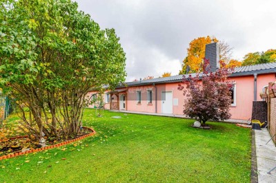 Schöner Bungalow mit traumhaften Blick in die Natur!!