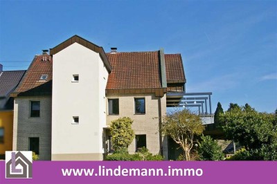 Dirmingen: Umfangreich modernisiertes Dreifamilienhaus in zentraler Lage
