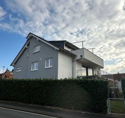 Moderne 4-Zimmer-Whg. mit großem Südbalkon in Friedrichsdorf-Seulberg