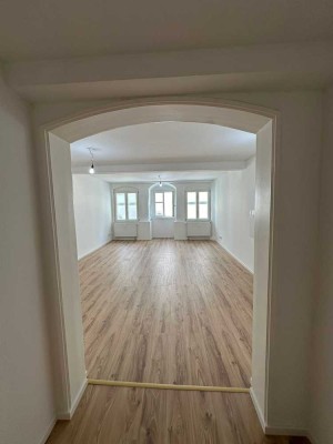 Exklusives 2-Zimmer-Apartment mit historischem Charme in Top-Lage der Ingolstädter Altstadt