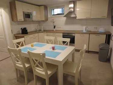 4-Raum-Wohnung mit Einbauküche in Stuttgart-Süd