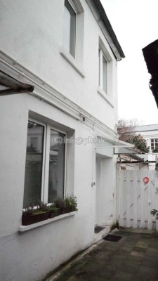 2er WG 2-Raum-Wohnung, teilmöbliert in Düsseldorf-Oberkassel