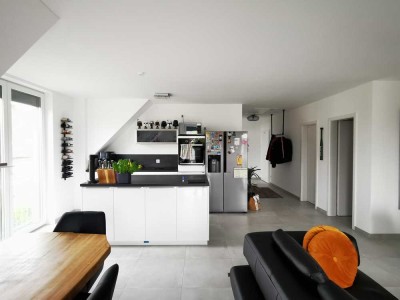 W5 - Neubau mit Stil – Lichtdurchflutete 3-Zimmer-Wohnung mit XXL-Dachterrasse