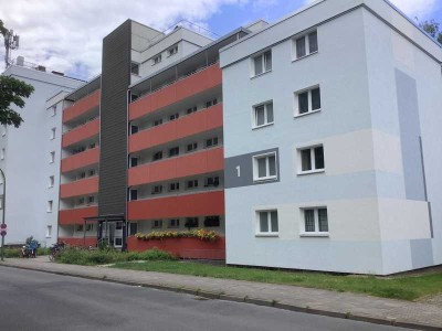 Renovierte 3-Zimmer-Wohnung mit Balkon!