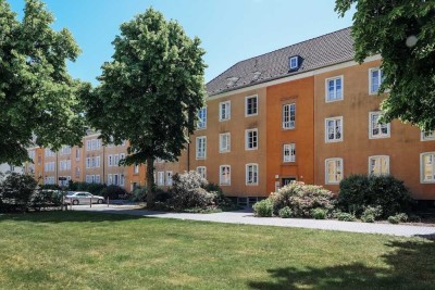 3-Zimmer-Wohnung in der City // 2.OG links