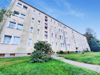 helle 2 Raum Wohnung mit Tageslichtbadezimmer