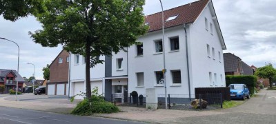 Großzügig geschnittene, helle 3-Zimmerwohnung mit Tageslichtbad