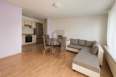 EINLADEND WOHNEN MIT OFFENER KÜCHE