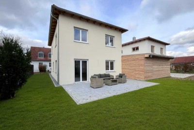 NEUBAU: modernes Einfamilienhaus in Mintraching / Auhof