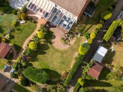Reihenendhaus mit Gartenidylle und Erweiterungspotenzial in Lüneburg-Bockelsberg