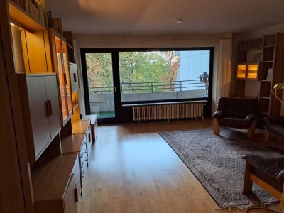 Helle 3-Zimmer Wohnung im 4. OG mit Balkon in Bremen St. Magnus
