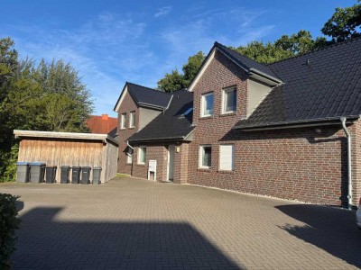 helle 2 ZKB mit Balkon in Vier-Parteienhaus in Nesse