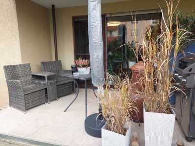2 Zi. Whg mit Terrasse, Garten und neuer Küche