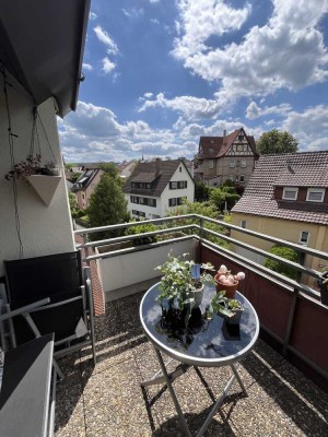 Stilvolle, gepflegte 2,5-Zimmer-Maisonette-Wohnung mit Einbauküche in Weil der Stadt