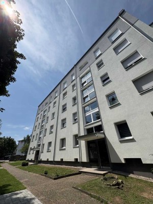 Hier lässt es sich aushalten: praktische 3-Zi.-Wohnung