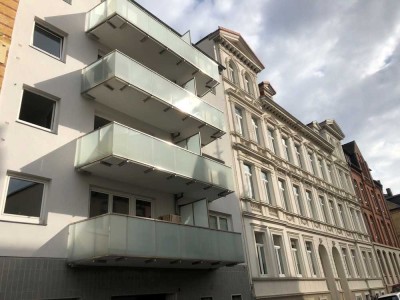 Kernsanierte 2 - Zimmer - Wohnung mit Garten und Garage im Zooviertel