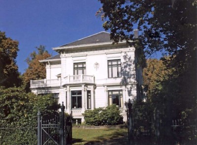 Stilvolle 5-Zimmer-Wohnung in gepflegter Gründerzeitvilla
