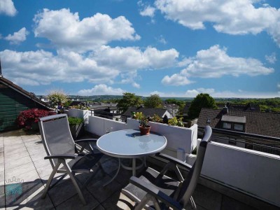***Einziehen und Wohlfühlen: Charmante Maisonette mit Balkon und Blick ins Grüne