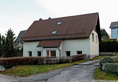 Einfamilienhaus mit Einliegerwohnung