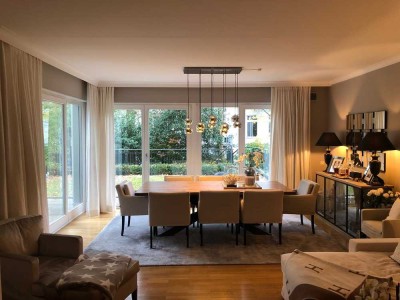 Elegante Erdgeschoss-Wohnung vis-à-vis der Alster