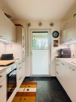 Schöner Wohnen in Ihrer  traumhaft sonnigen 4 Zimmer Wohnung