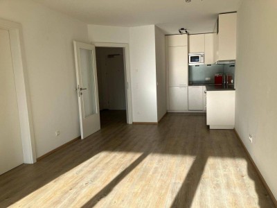2-Zimmer Dachgeschosswohnung mit Loggia in Wals-Viehhausen!
