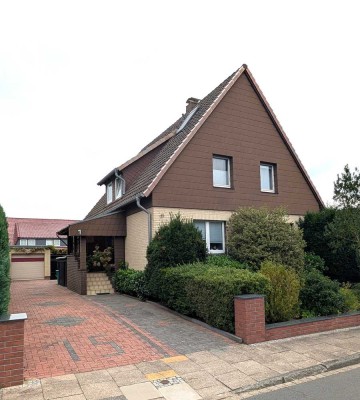 Geräumiges, preiswertes und gepflegtes 7-Raum-Einfamilienhaus in Burgdorf