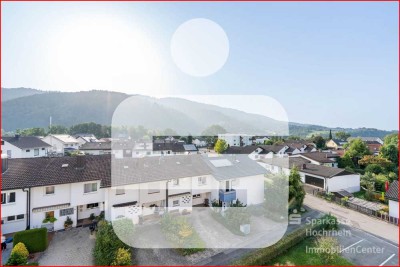 Modernisierte Eigentumswohnung mit Traum-Aussicht über die Dächer von Wehr, 3.OG ohne Lift