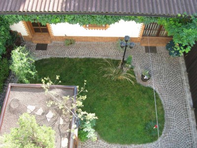 Rarität von Privat, Frankfurt (Bornheim), 1-2 Familienhaus plus Nebengebäude in ruhiger Lage