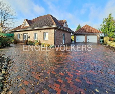 Idylle am Stadtrand: Architektenhaus mit Weitblick in Sengwarden