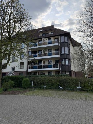 Attraktive 3-Zimmer Wohnung mit  Balkon und Einbauküche im Herzen von Kaarst