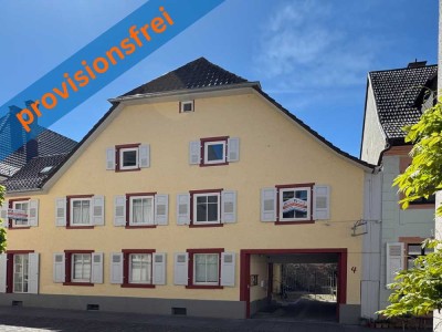 *Provisionsfrei* - Mehrfamilienhaus mit Geschichte im Herzen von Ettlingen