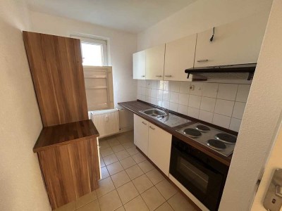 Die Einbauküche ist bereits vorhanden! Helle 2-Zimmer-Wohnung sucht Sie!