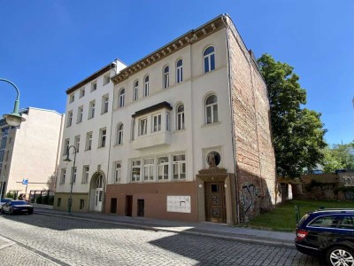 Zentrumsnahe 2-RW mit großer Wohnküche sucht!