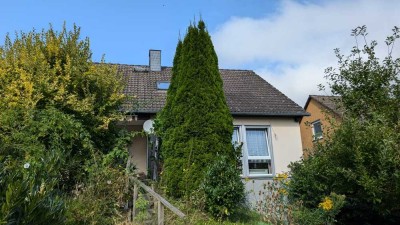 Günstiges, gepflegtes 5,5-Zimmer-Einfamilienhaus in Bad Pyrmont