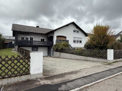 20 0m²Großzügiges Einfamilienhaus mit schönem Garten im Herzen von Großmehring
