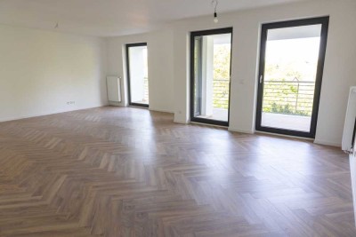 Erstbezug nach hochwertiger Renovierung – einmaliger Weitblick aus Burtscheid ins Grüne