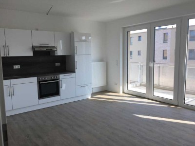 Helle, gemütliche barrierefreie 2-Zimmer Wohnung in Wassernähe
