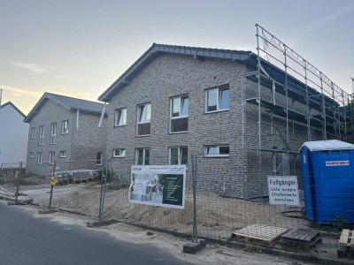 Hoch energieeffizientes Haus zum Erstbezug
