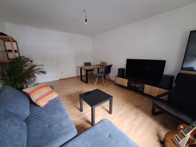 2-Zimmer-Wohnung mit Balkon im 1. OG Allersberger Str. 113 (gegenüber Südbad) –