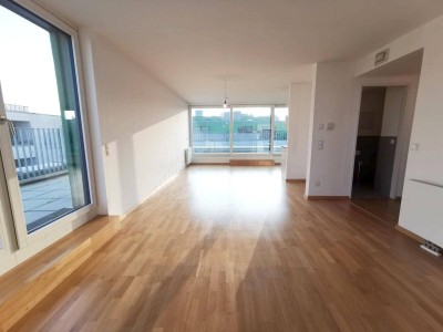 EUROGATE: Loft-Wohnung mit riesiger Terrasse nahe Fred-Zinnemann-Platz in 1030 Wien zu mieten