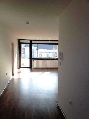 Helle 2-Zimmer Wohnung mit Balkon im Zentrum von Siegen