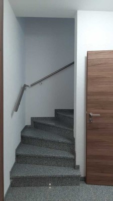 Geschmackvolle 3-Zimmer-Wohnung mit gehobener Innenausstattung und Balkon in Fell