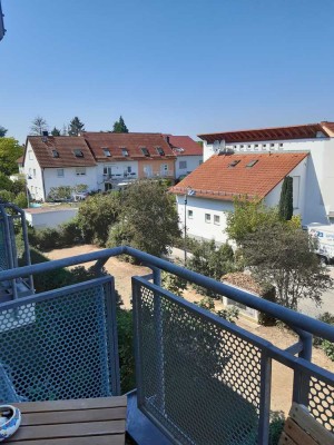 Gemütliche 1-Zimmer-Wohnung mit EBK in Flörsheim am Main