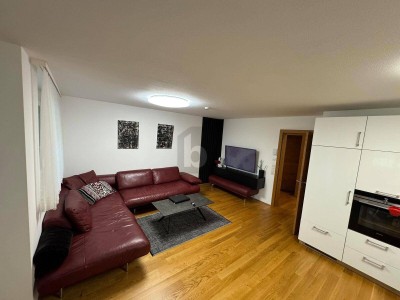 GERÄUMIG IN TOP LAGE MIT BALKON