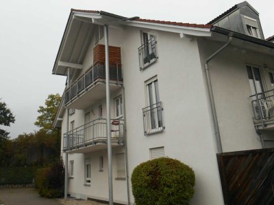 2-Raum-Dachgeschosswohnung 42 qm mit Balkon in Germering